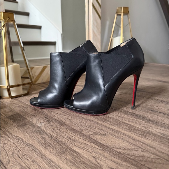 Christian Louboutin Bootstagram Black Leather Peep-Toe Ankle Booties Size 38 - Picture 1 of 5